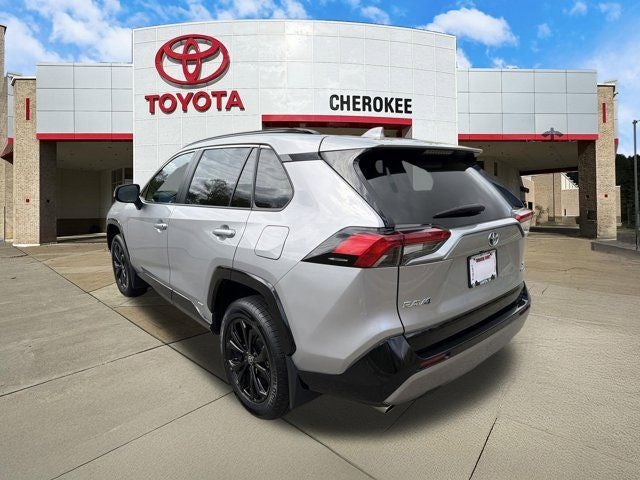 2024 Toyota RAV4 Hybrid SE