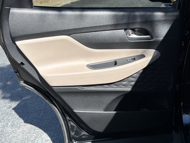 2022 Hyundai Santa Fe SE