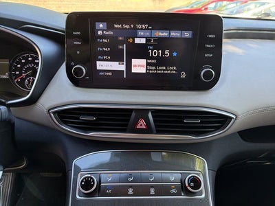 2022 Hyundai Santa Fe SE