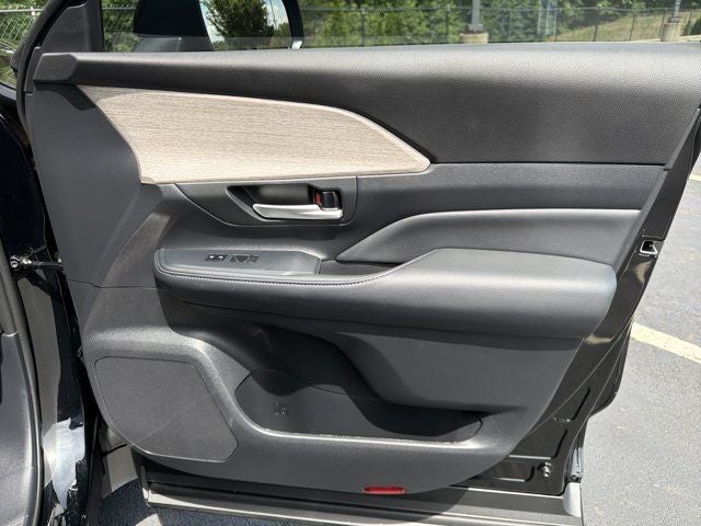 2025 Toyota Grand Highlander Limited