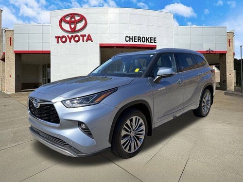 2021 Toyota Highlander Hybrid Platinum