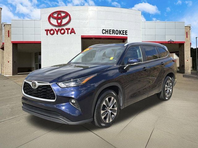 2024 Toyota Highlander XLE