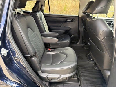 2024 Toyota Highlander XLE