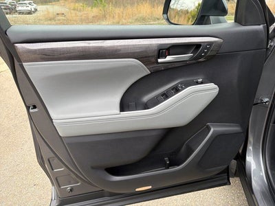 2023 Toyota Highlander Limited