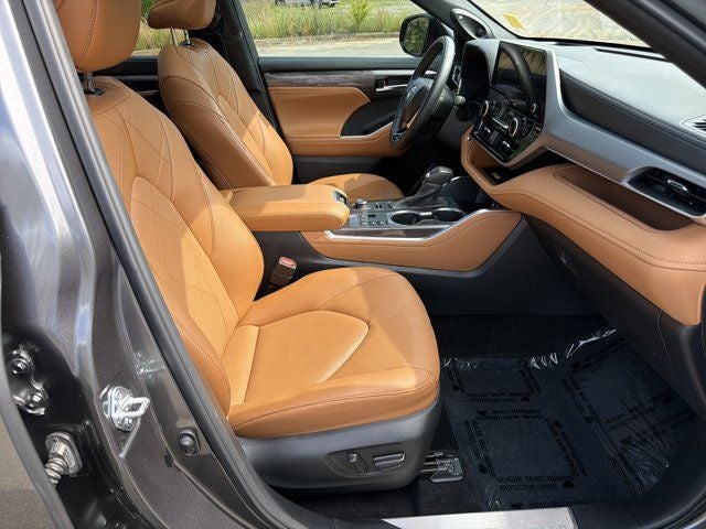 2024 Toyota Highlander Platinum