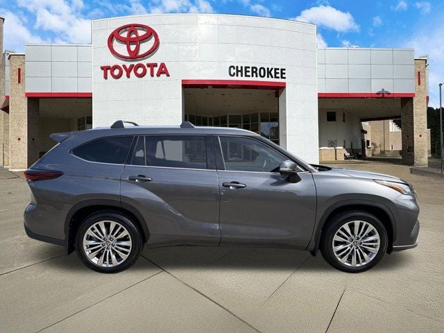 2024 Toyota Highlander Platinum