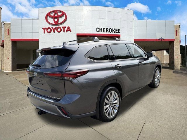 2024 Toyota Highlander Platinum