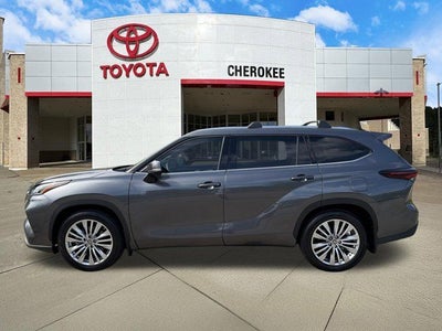 2024 Toyota Highlander Platinum