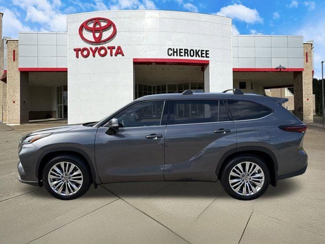 2024 Toyota Highlander Platinum