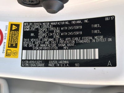 2017 Toyota Highlander SE