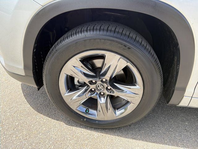 2019 Toyota Highlander Limited Platinum