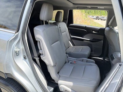 2019 Toyota Highlander Limited Platinum