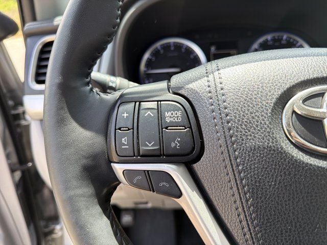 2019 Toyota Highlander Limited Platinum