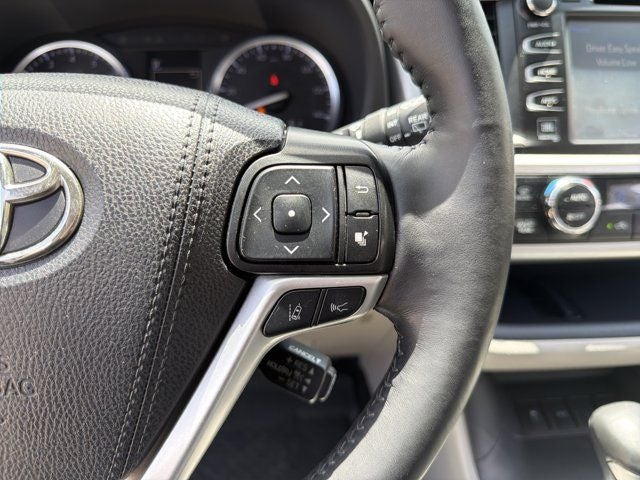 2019 Toyota Highlander Limited Platinum