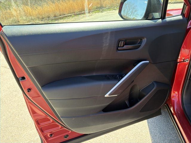 2025 Toyota Corolla Cross Hybrid SE