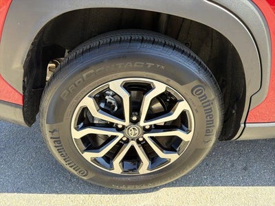 2025 Toyota Corolla Cross Hybrid SE