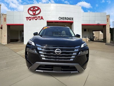 2025 Nissan Rogue SL