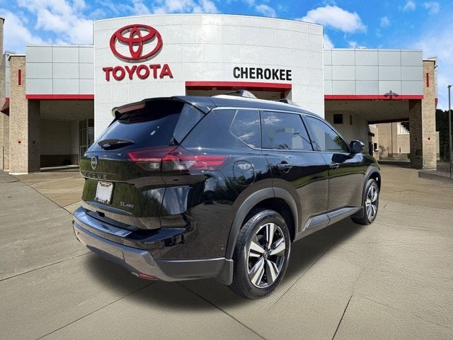 2025 Nissan Rogue SL