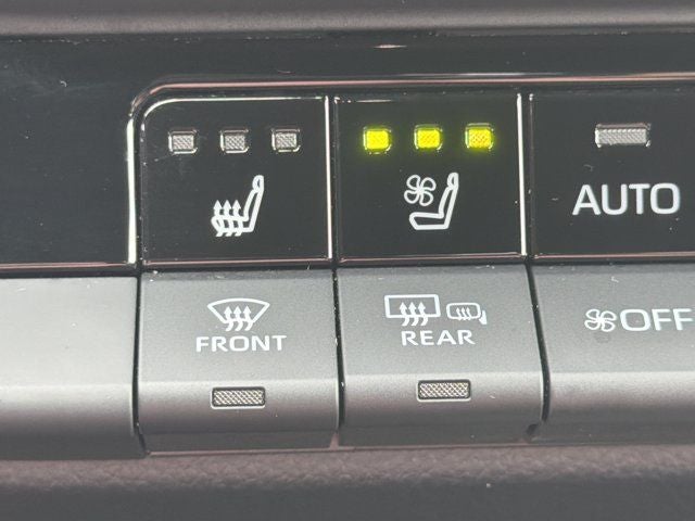 2025 Toyota Crown Signia Limited