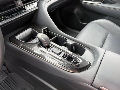 2025 Toyota Crown Signia Limited