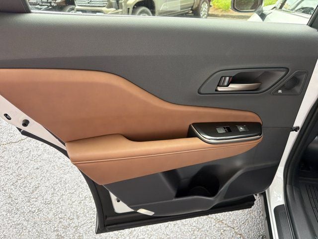 2025 Toyota Crown Signia Limited