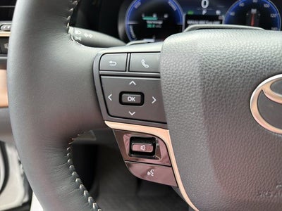 2025 Toyota Crown Signia Limited