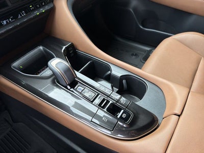 2025 Toyota Crown Signia Limited