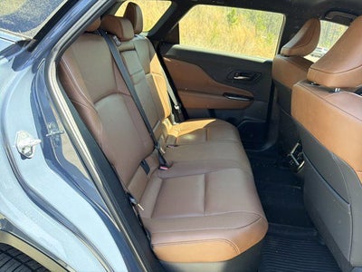 2025 Toyota Crown Signia XLE