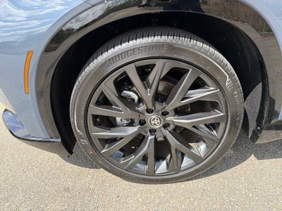 2025 Toyota Crown Signia Limited