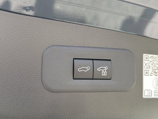 2025 Toyota Crown Signia Limited