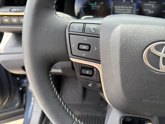 2025 Toyota Crown Signia Limited