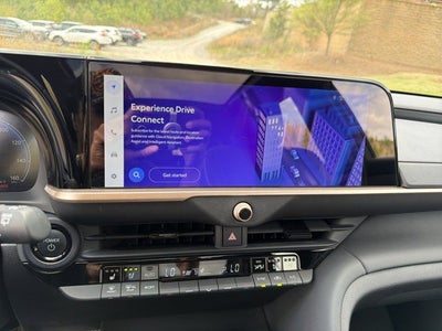 2025 Toyota Crown Signia Limited