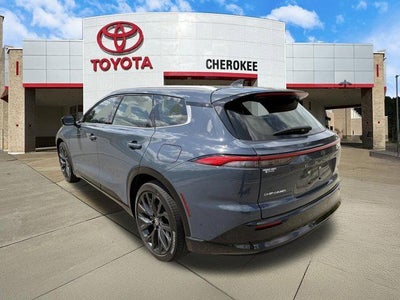 2025 Toyota Crown Signia Limited