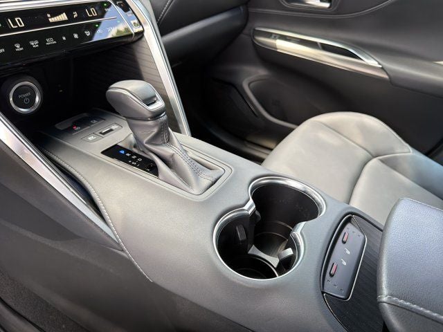 2024 Toyota Venza Nightshade