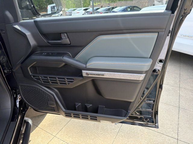 2025 Toyota 4Runner i-FORCE MAX Hybrid Trailhunter