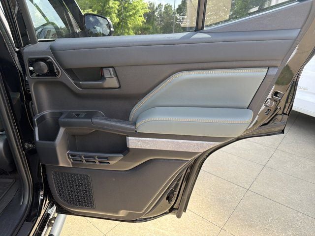 2025 Toyota 4Runner i-FORCE MAX Hybrid Trailhunter
