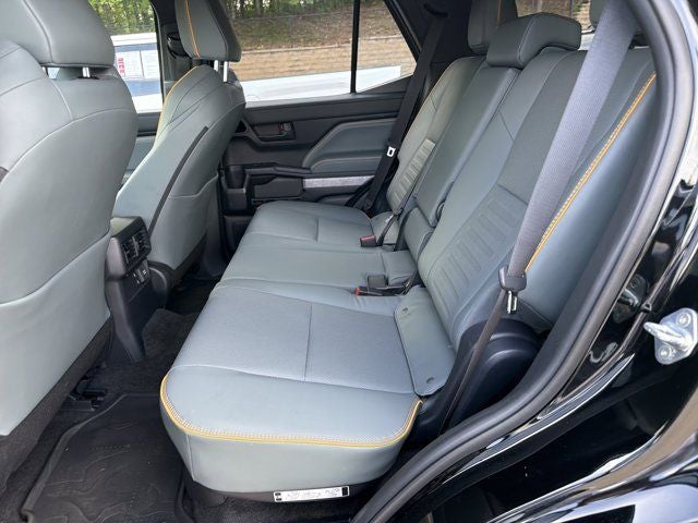 2025 Toyota 4Runner i-FORCE MAX Hybrid Trailhunter