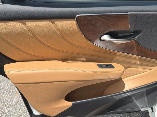 2021 Lexus LS 500 Base