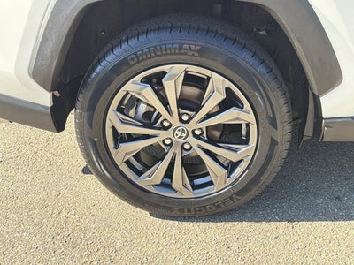 2022 Toyota RAV4 Hybrid XLE Premium