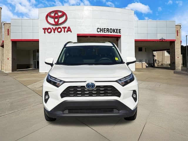 2022 Toyota RAV4 Hybrid XLE Premium