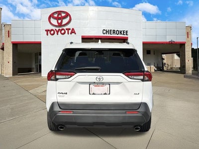2020 Toyota RAV4 XLE Premium