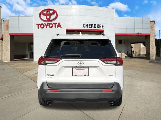 2020 Toyota RAV4 XLE Premium
