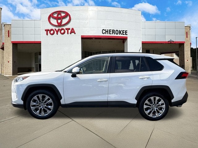 2020 Toyota RAV4 XLE Premium