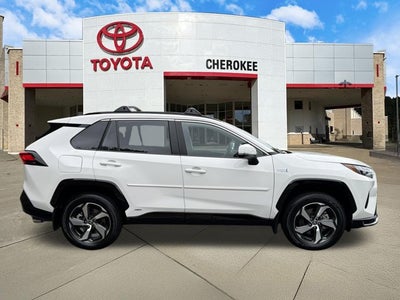 2023 Toyota RAV4 Prime SE