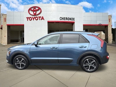 2025 Kia Niro EX