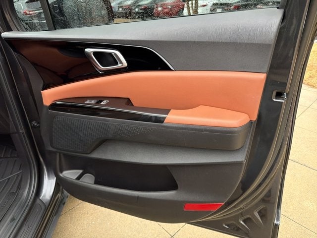 2024 Kia Carnival SX