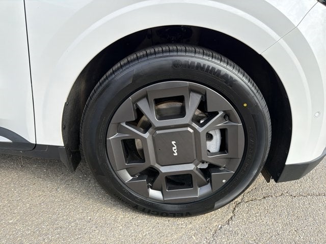 2025 Kia Carnival SX