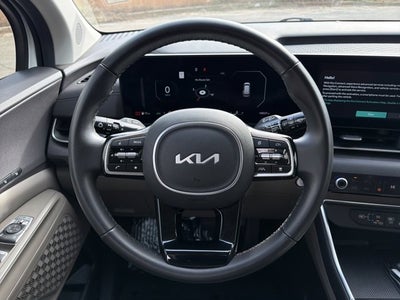 2025 Kia Carnival SX