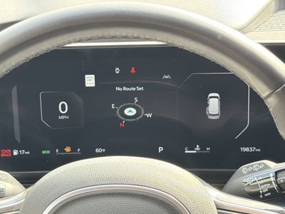 2025 Kia Carnival SX