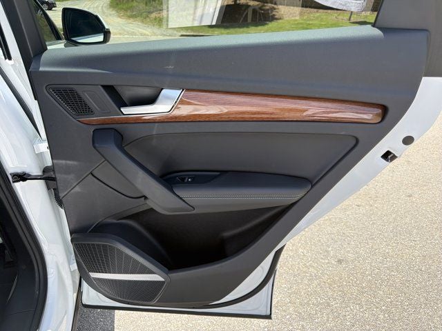 2021 Audi Q5 quattro